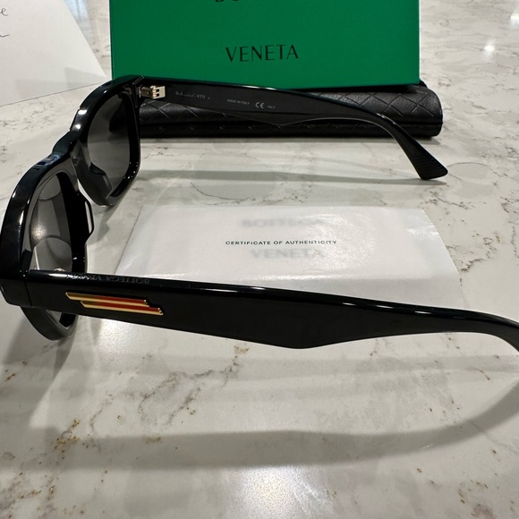 Bottega Veneta BV1120s Sunglasses